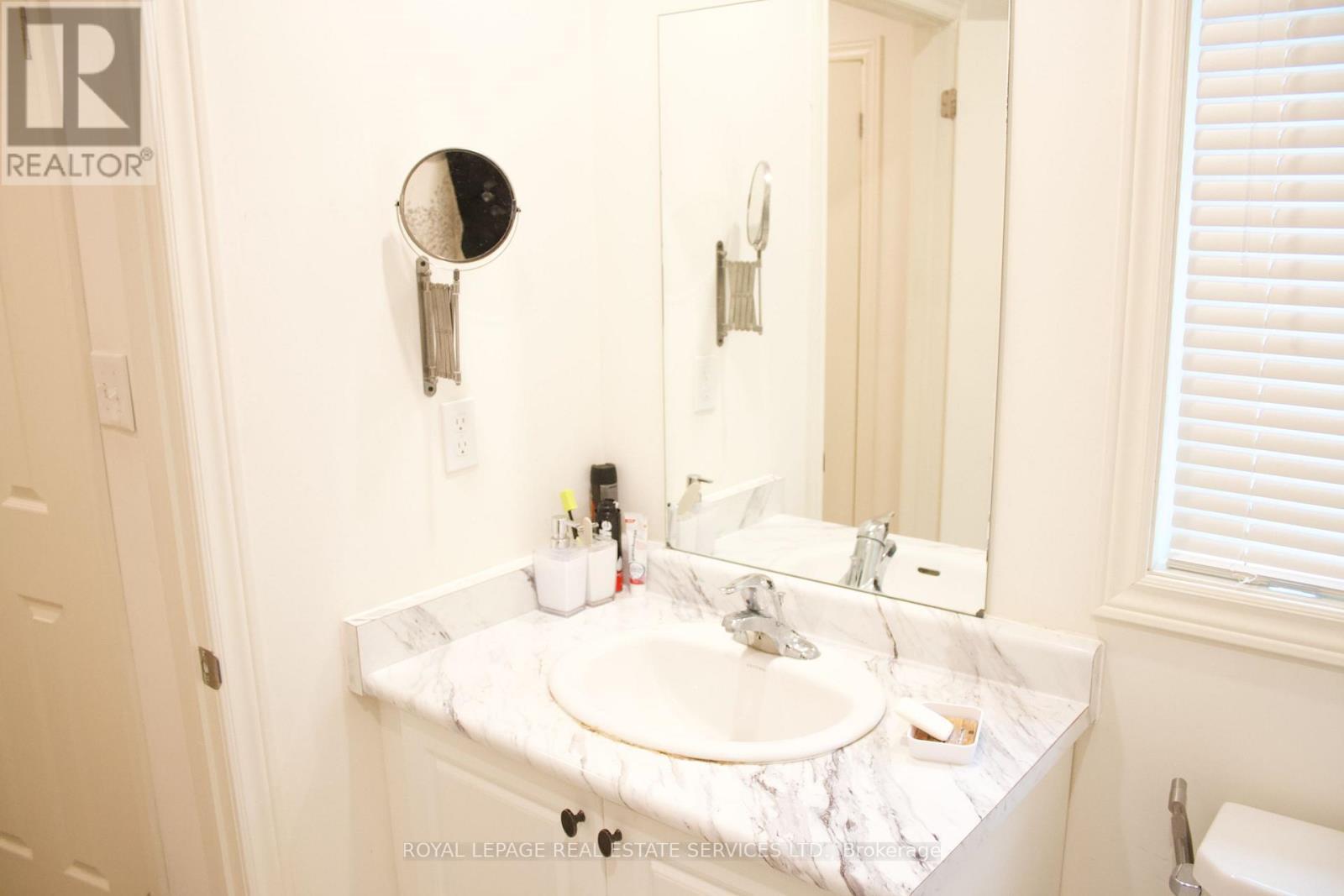 












630 MOCKRIDGE TERRACE

,
Milton,




Ontario
L6T8W1

