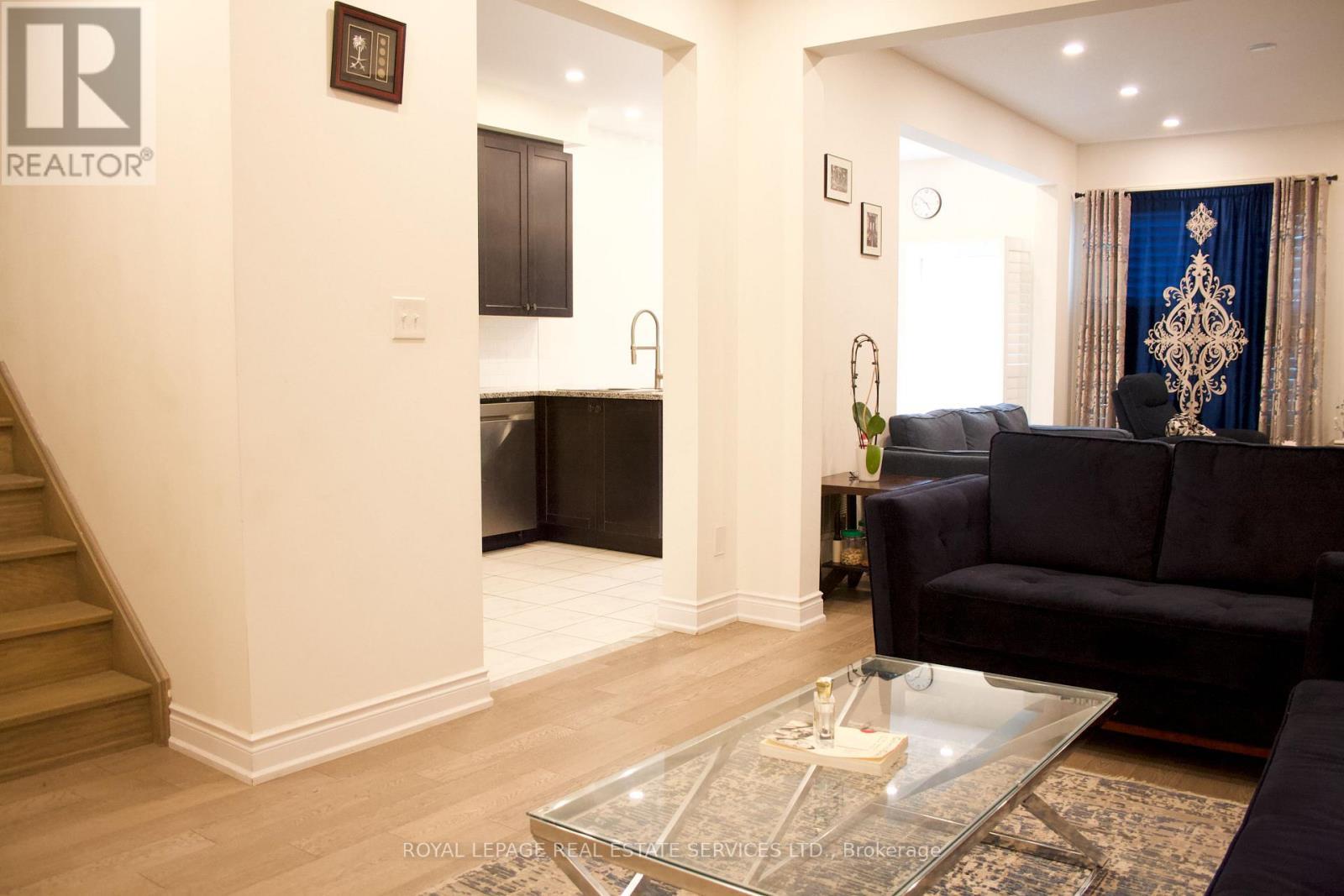 












630 MOCKRIDGE TERRACE

,
Milton,




Ontario
L6T8W1


