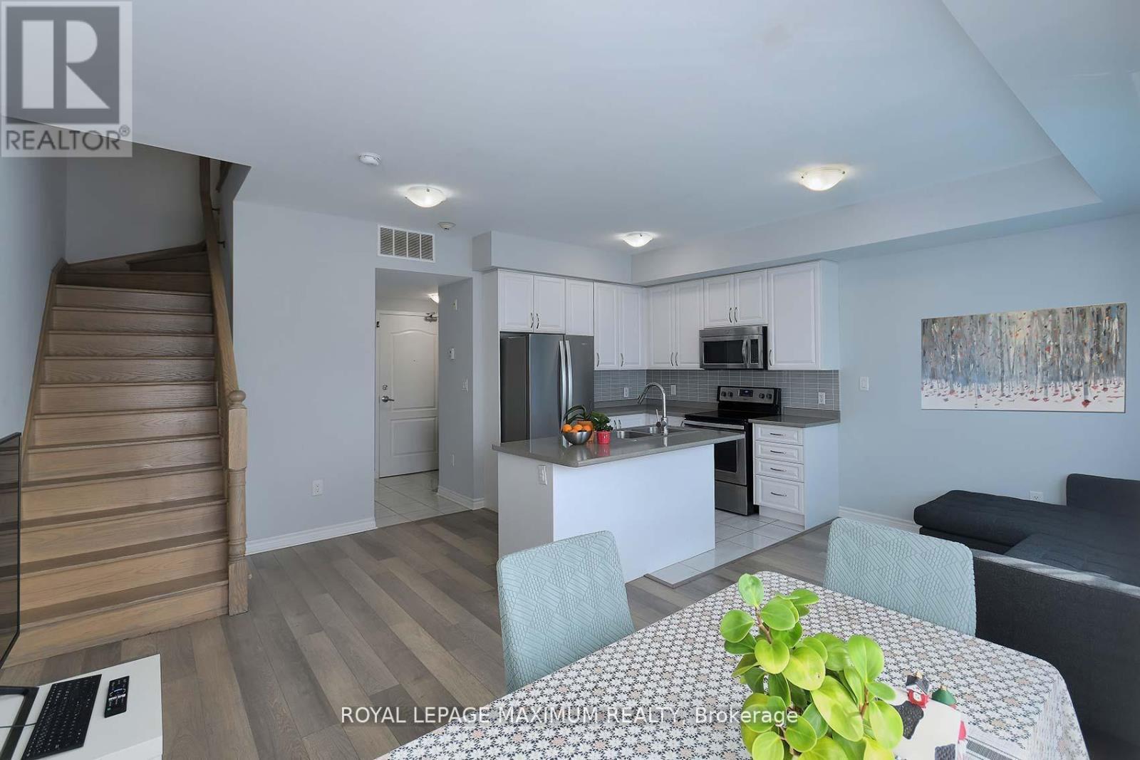 












214 - 3905 MAJOR MACKENZIE DRIVE W

,
Vaughan,




Ontario
L4H4J9

