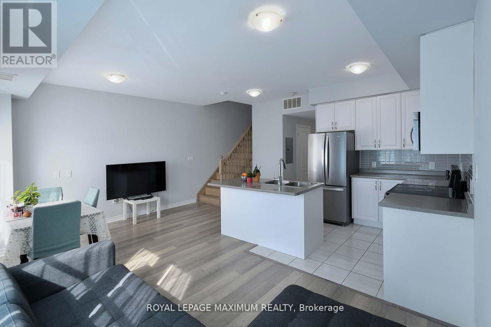 












214 - 3905 MAJOR MACKENZIE DRIVE W

,
Vaughan,




Ontario
L4H4J9

