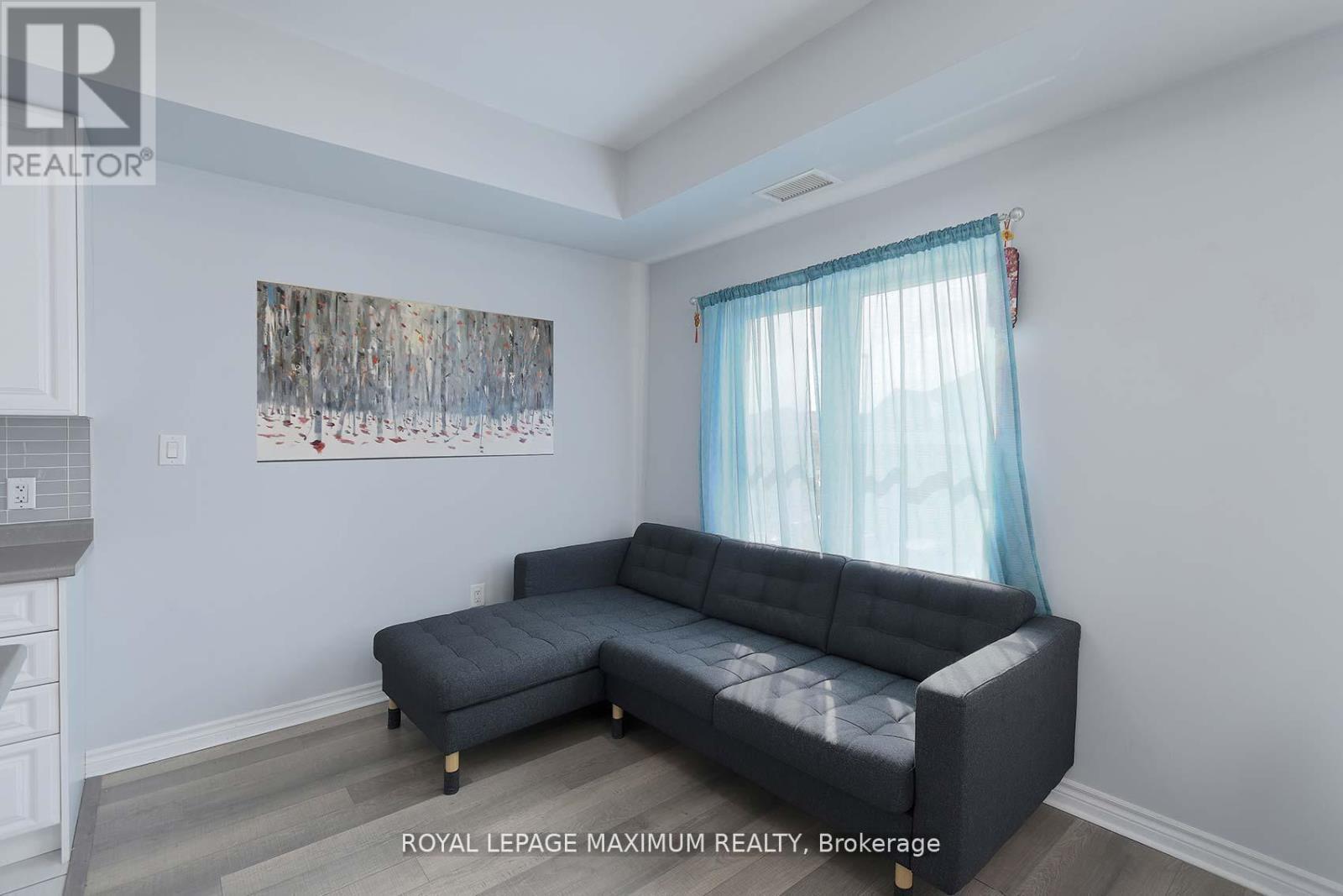 












214 - 3905 MAJOR MACKENZIE DRIVE W

,
Vaughan,




Ontario
L4H4J9

