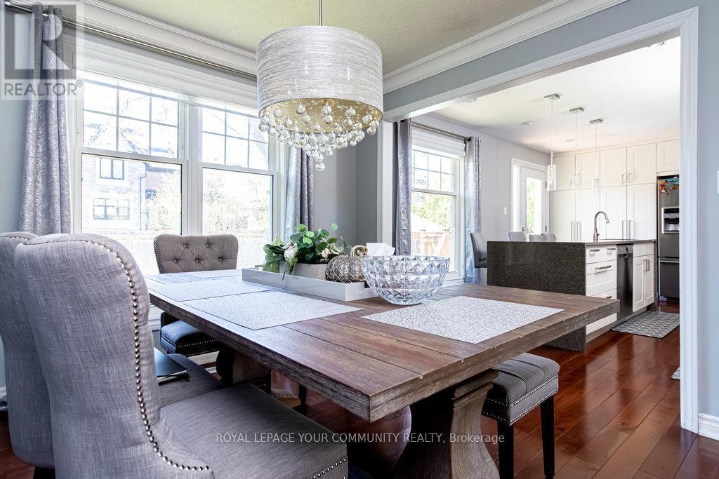 












202 WILLOWRIDGE COURT

,
Oakville,




Ontario
L6L5J2


