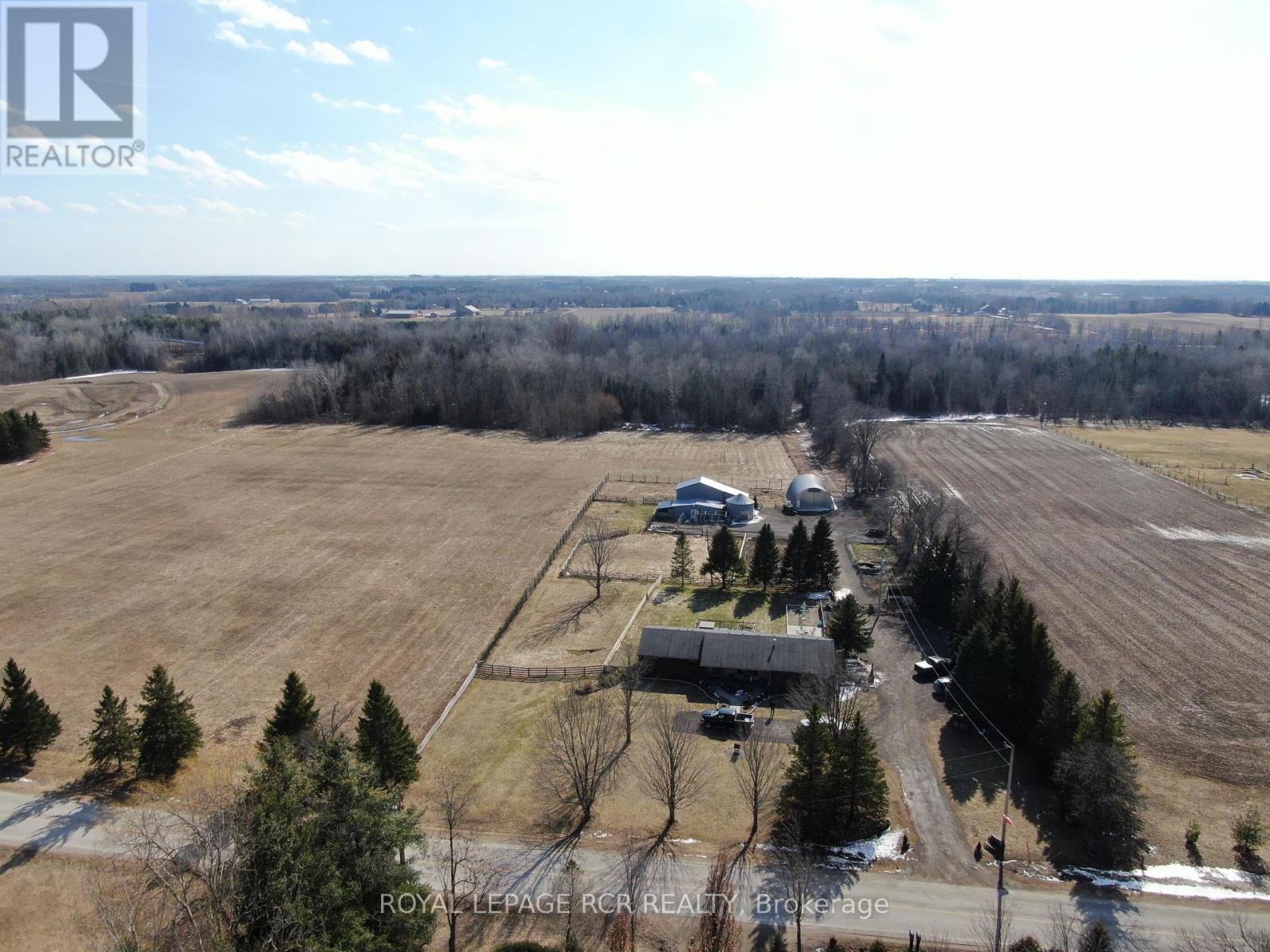 












6212 SIXTH LINE

,
Centre Wellington,







Ontario
N0B1J0

