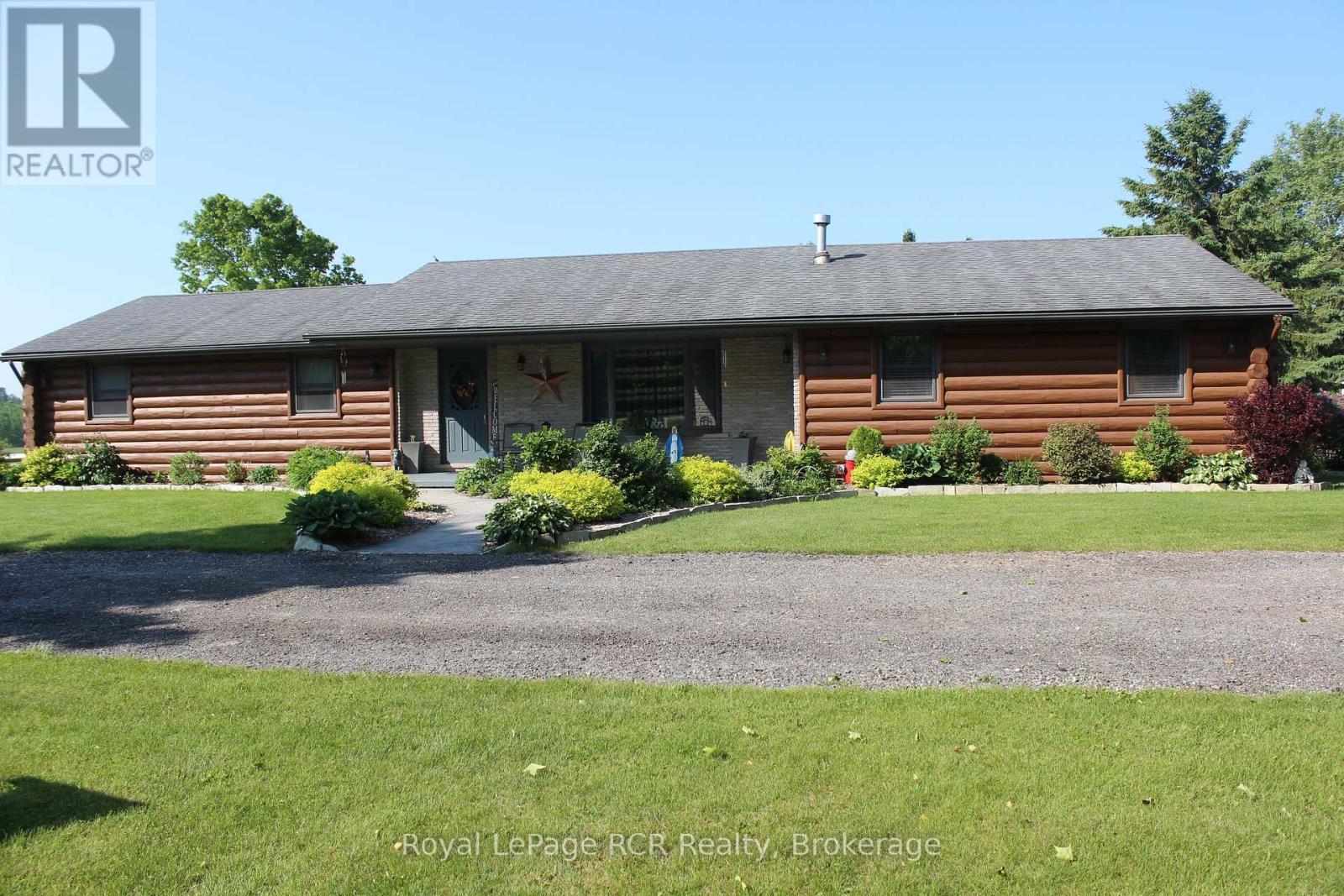 












6212 SIXTH LINE

,
Centre Wellington,







Ontario
N0B1J0

