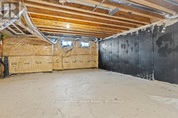 












7765 REDBUD LANE

,
Niagara Falls (Brown),




Ontario
L2H3S2

