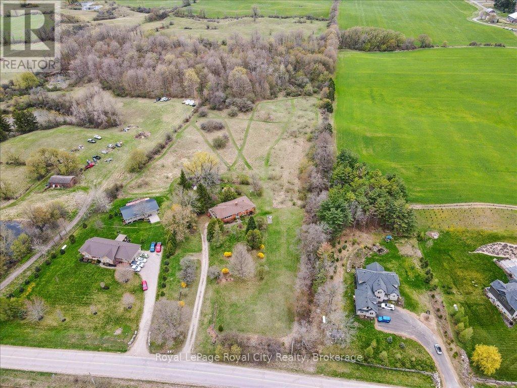 












4540 20 SIDE ROAD N

,
Puslinch,




Ontario
N1H6J3

