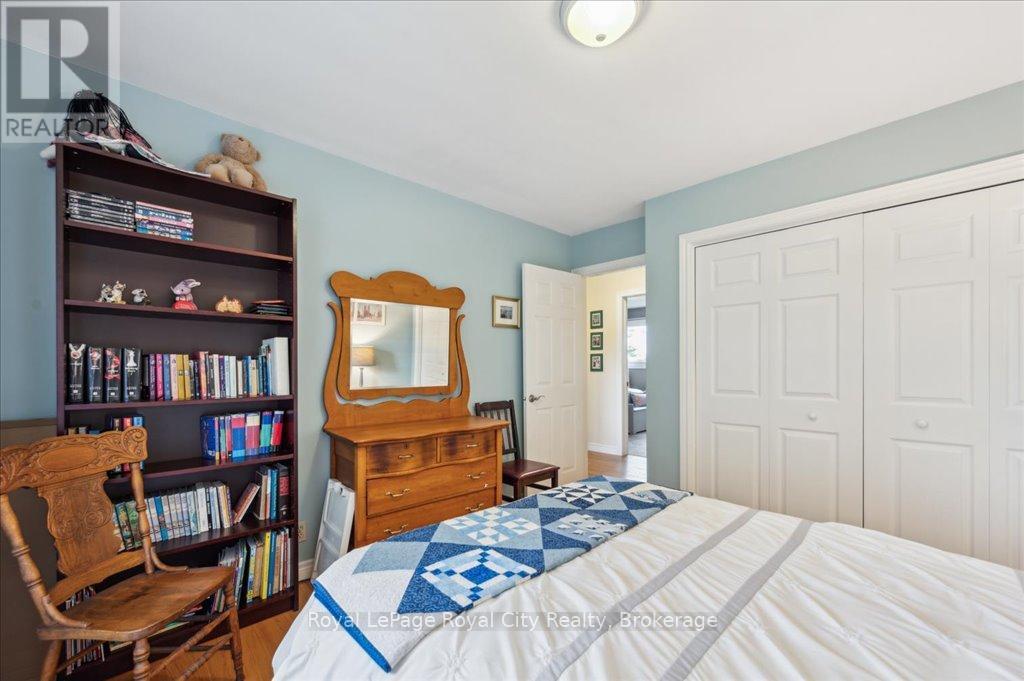 












4540 20 SIDE ROAD N

,
Puslinch,




Ontario
N1H6J3

