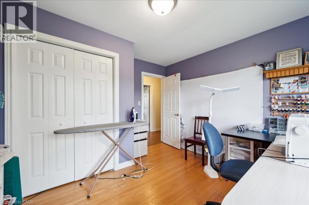 












4540 20 Sideroad N

,
Puslinch,




Ontario
N1H6J3

