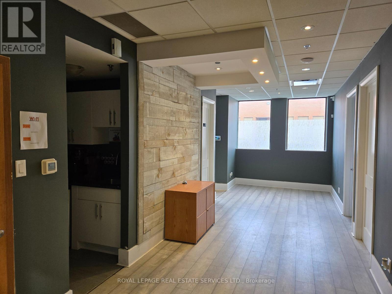 












13 - 8201 KEELE STREET

,
Vaughan,




Ontario
L4K1Z4

