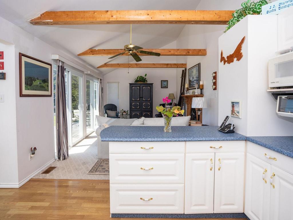 












4467 Cape Bear Road

,
High Bank,




PE
C0A 1W0

