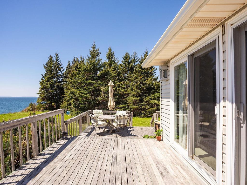 












4467 Cape Bear Road

,
High Bank,




PE
C0A 1W0

