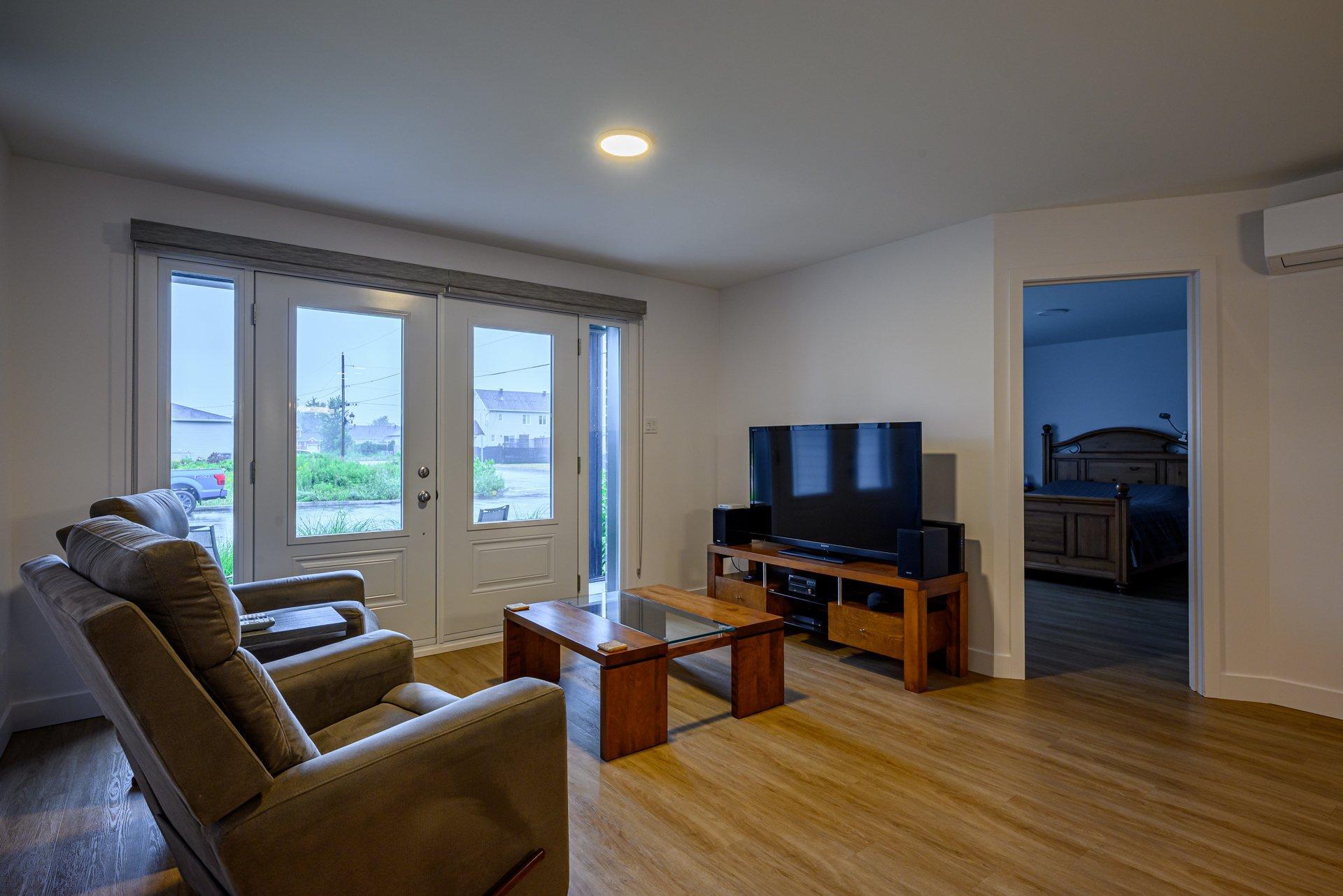 









449

 - 455


Rue du Faubourg

,
Nicolet,




QC
J3T0E7

