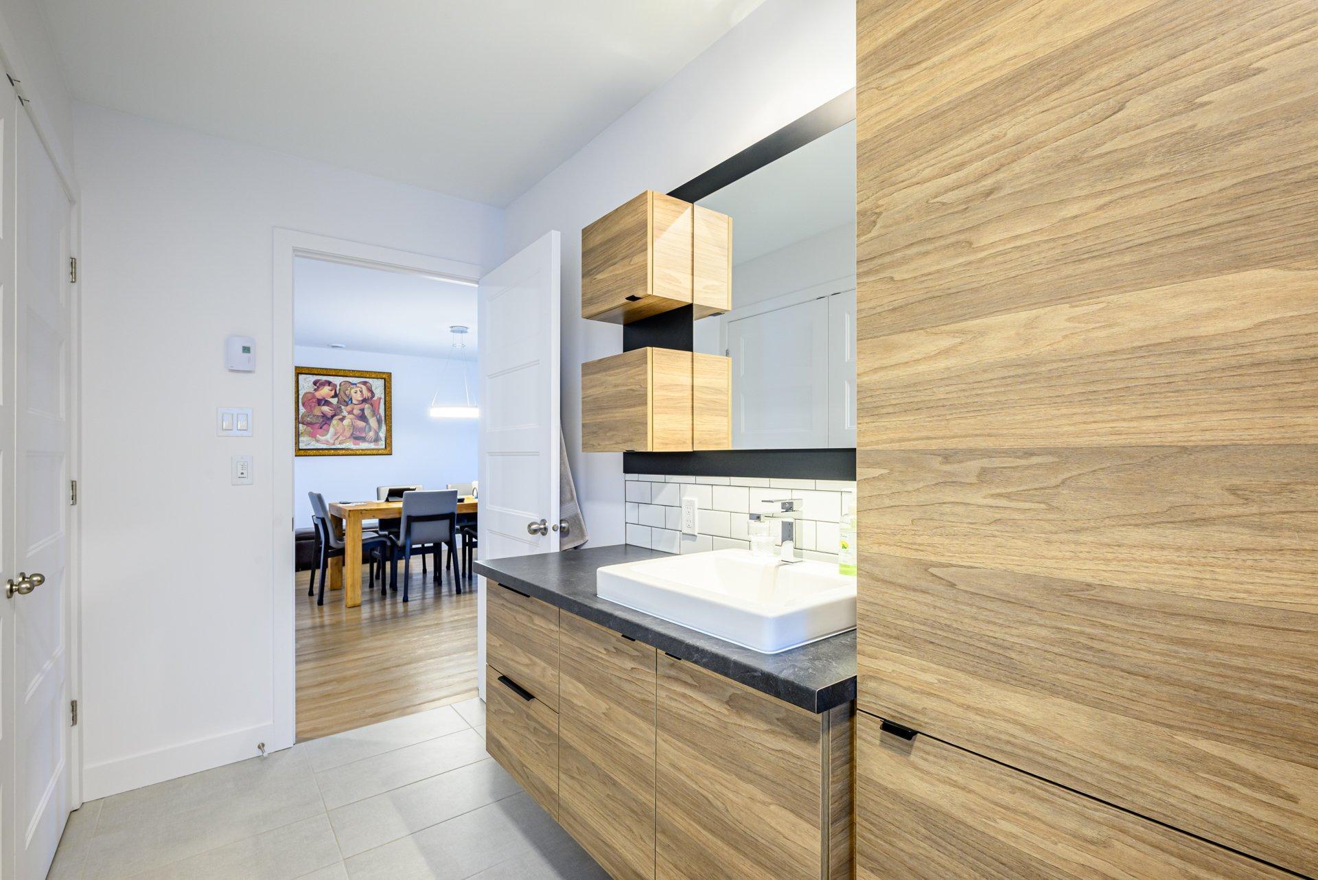 









449

 - 455


Rue du Faubourg

,
Nicolet,




QC
J3T0E7

