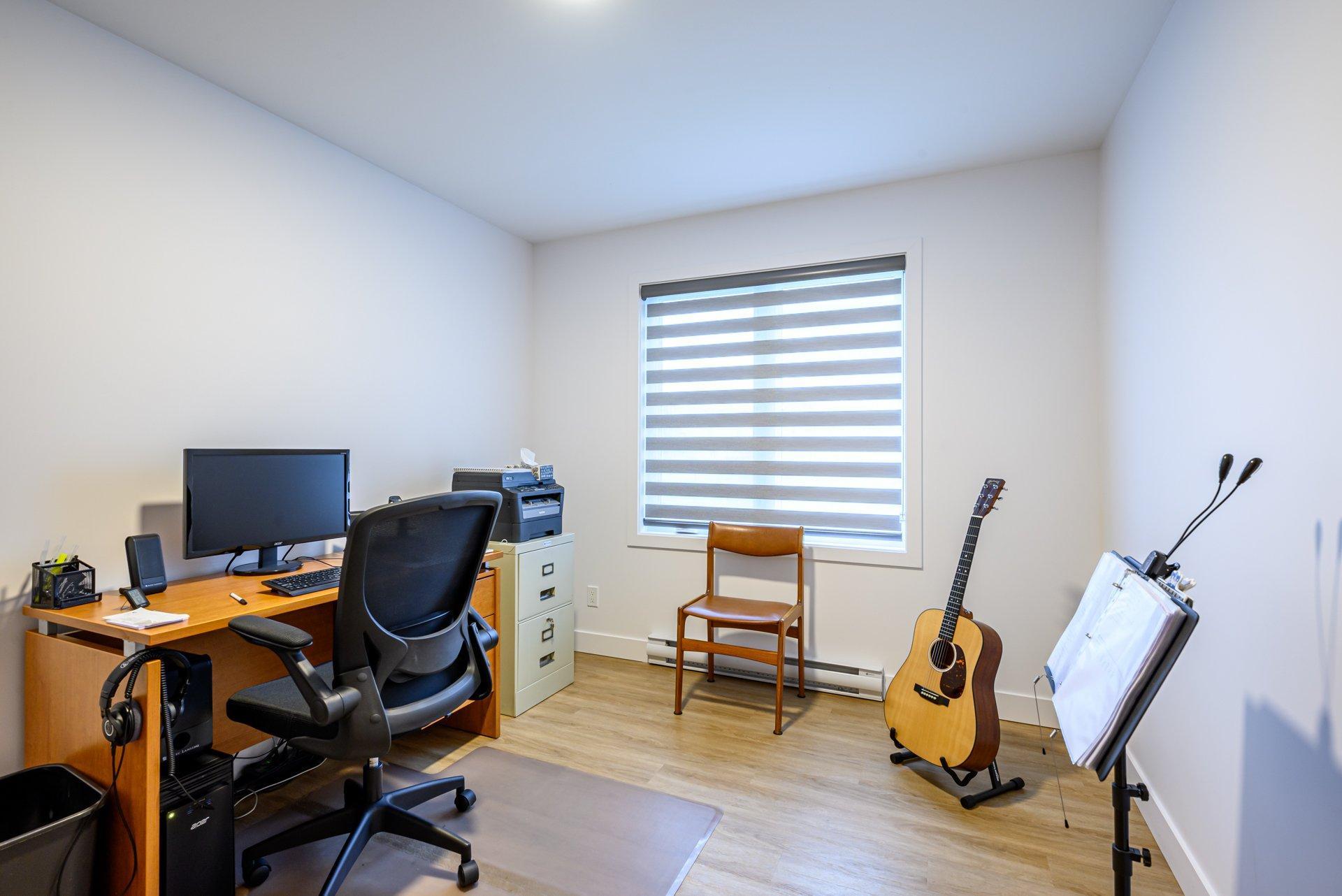 









449

 - 455


Rue du Faubourg

,
Nicolet,




QC
J3T0E7

