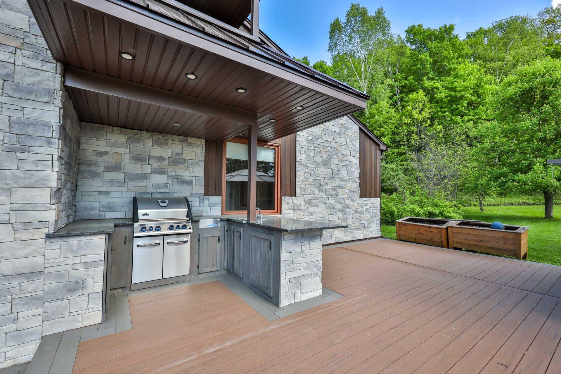 









511


Rg St-Louis

,
Saint-André-Avellin,







QC
J0V1W0

