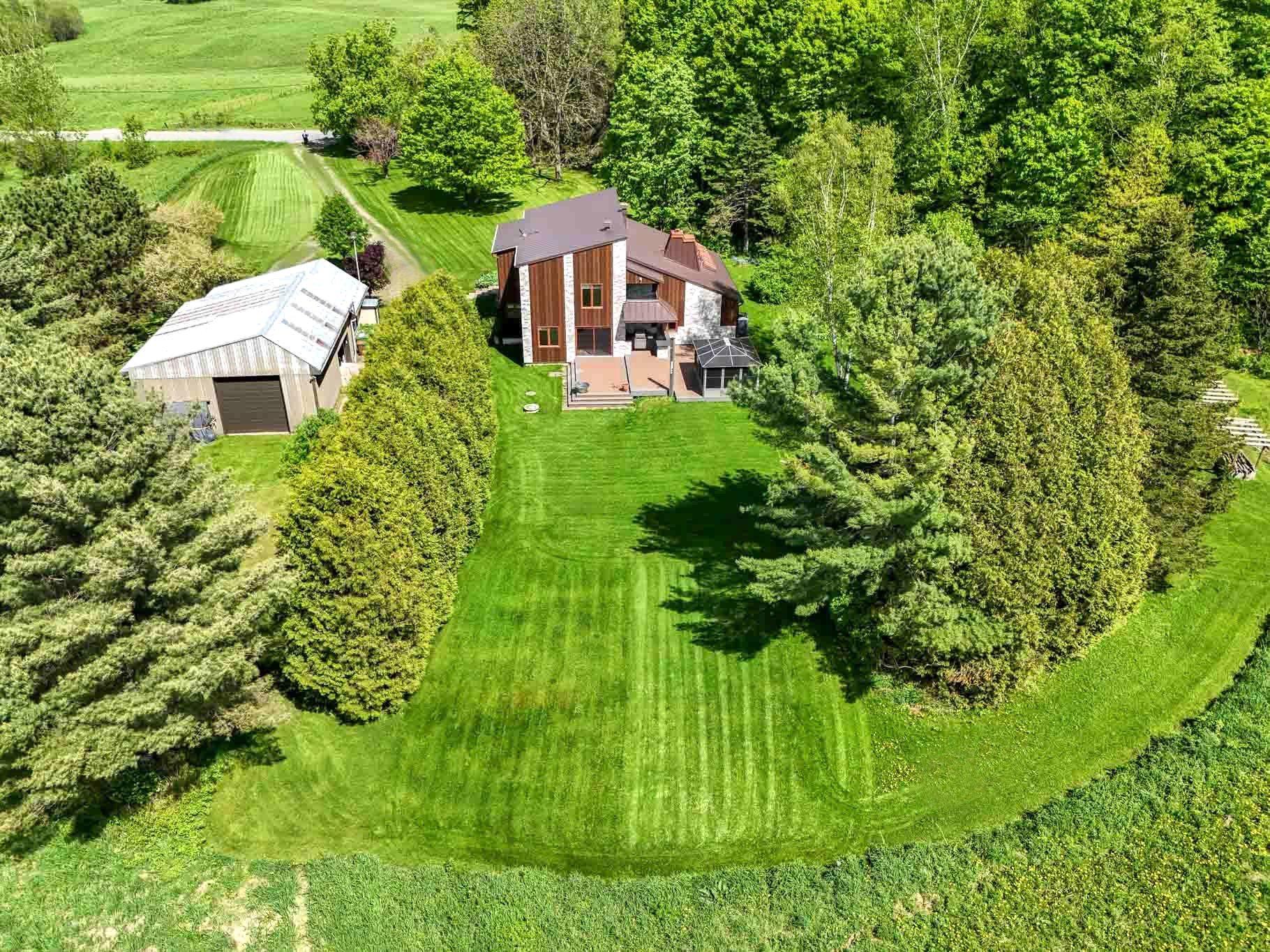 









511


Rg St-Louis

,
Saint-André-Avellin,







QC
J0V1W0

