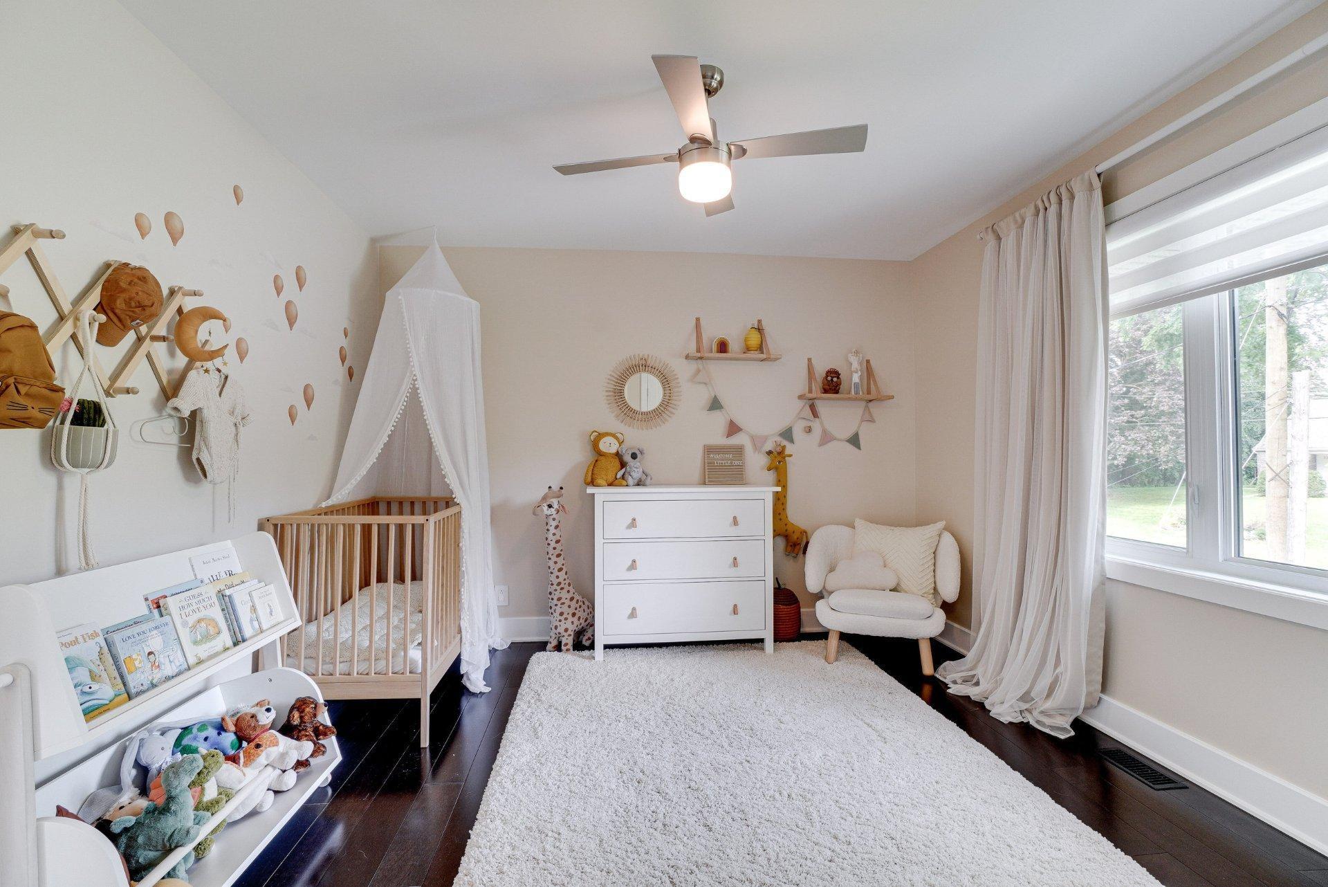 









218


Rue Oakridge

,
Baie-d'Urfé,




QC
H9X2N4

