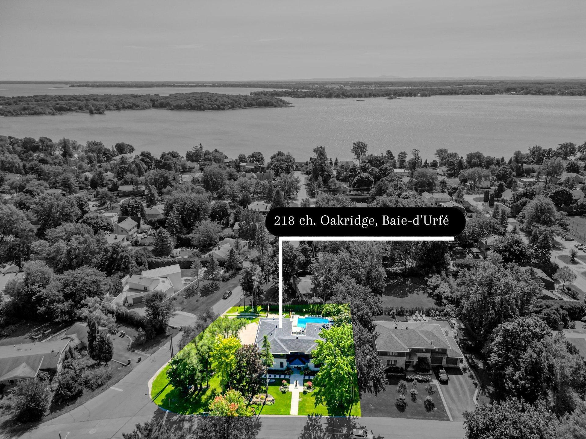 









218


Rue Oakridge

,
Baie-d'Urfé,




QC
H9X2N4

