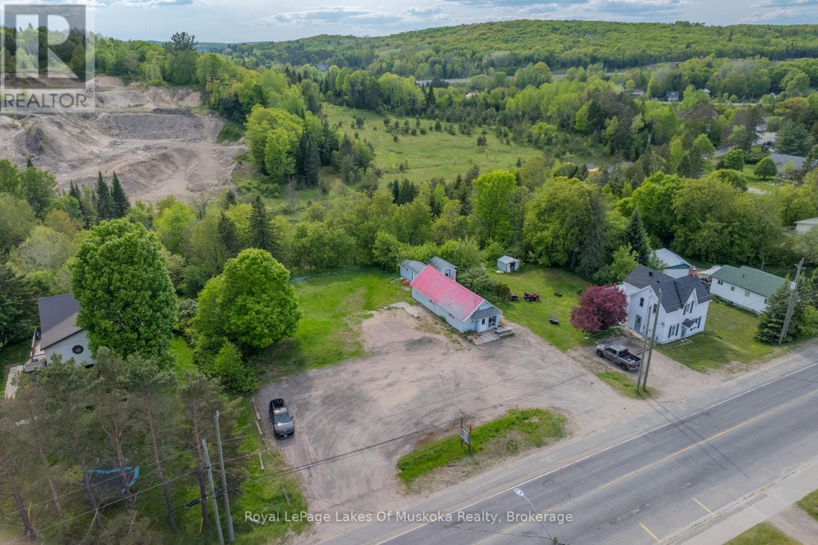 












117 ONTARIO STREET

,
Burk's Falls,







Ontario
P0A1C0

