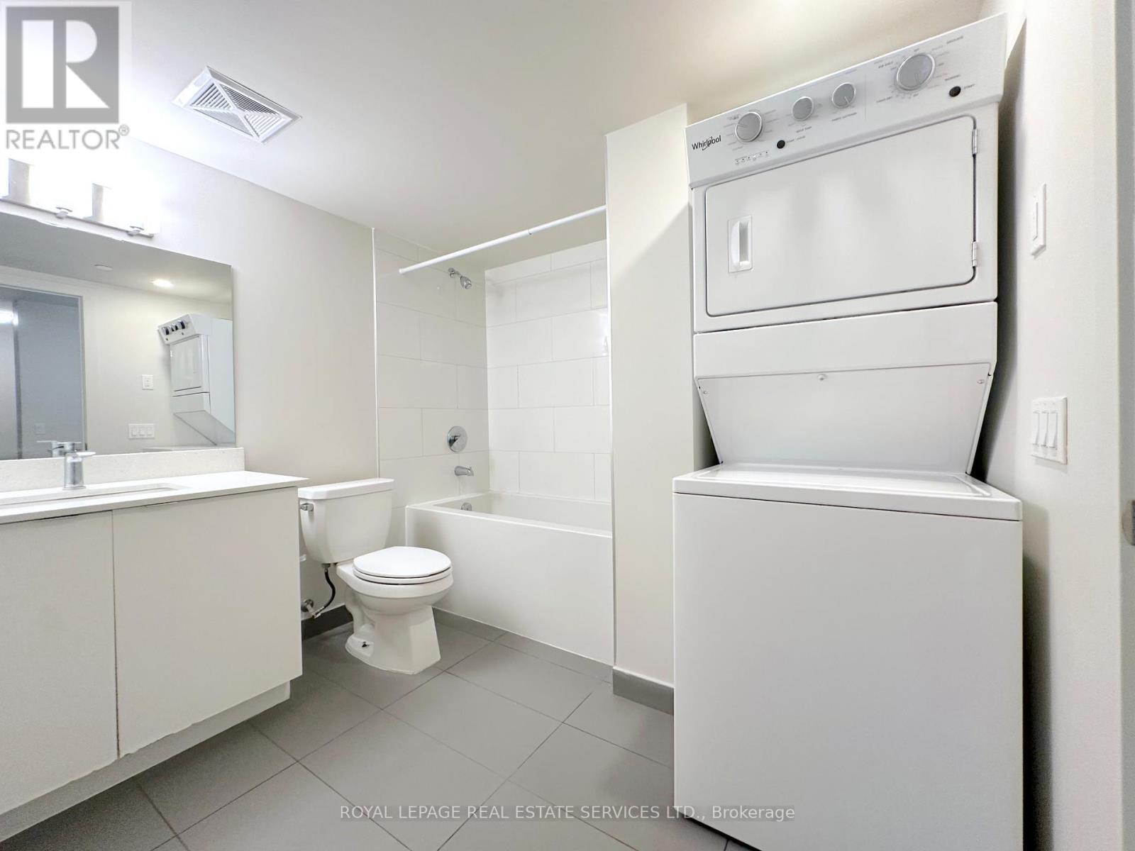 












401 - 3385 DUNDAS STREET W

,
Toronto,




Ontario
M6S2S2


