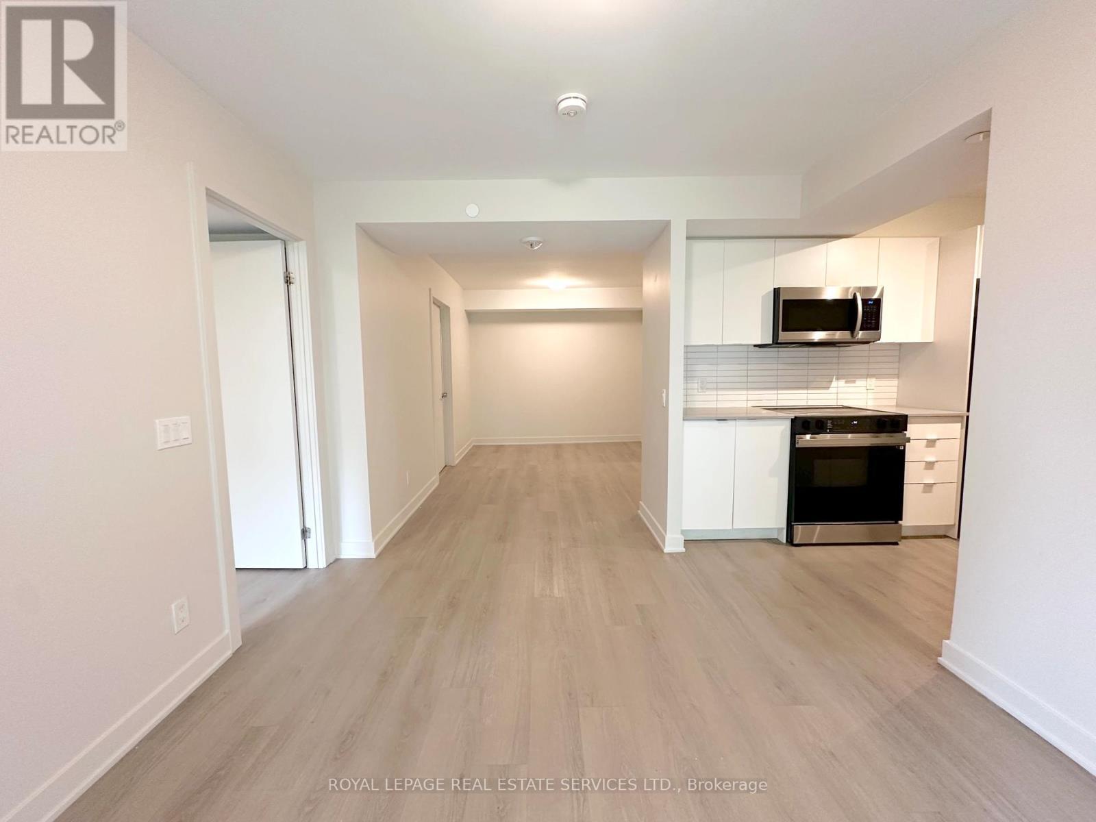 












401 - 3385 DUNDAS STREET W

,
Toronto,




Ontario
M6S2S2

