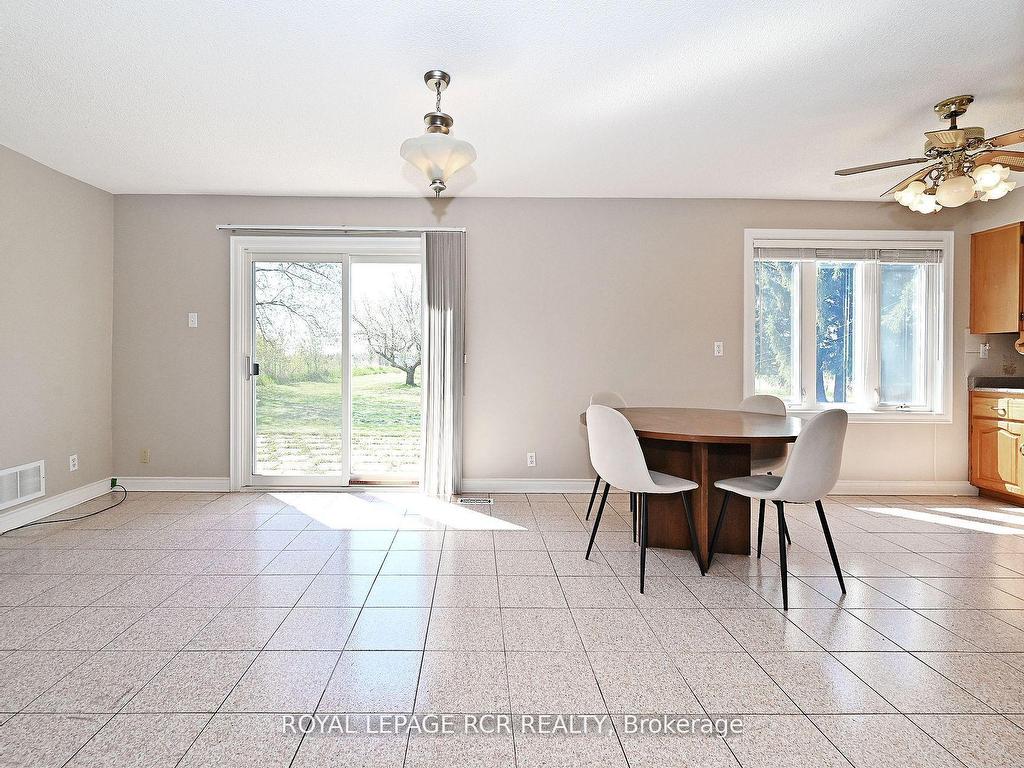 









6215


17th

Side Road,
King,







ON
L0G 1T0

