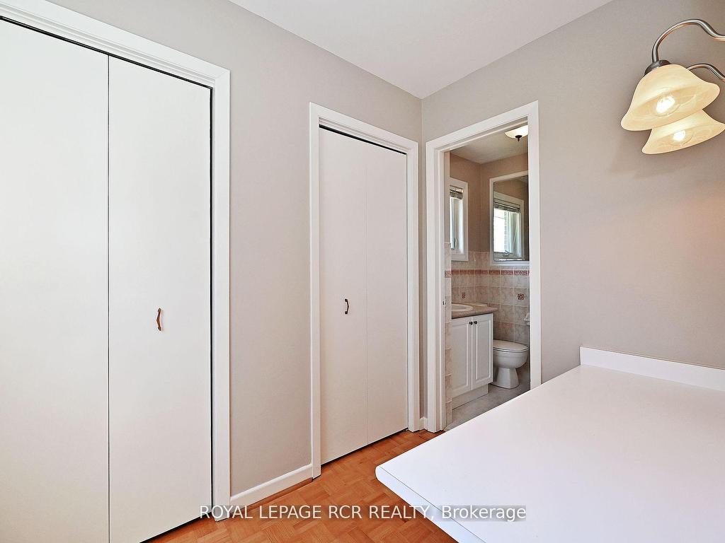 









6215


17th

Side Road,
King,







ON
L0G 1T0

