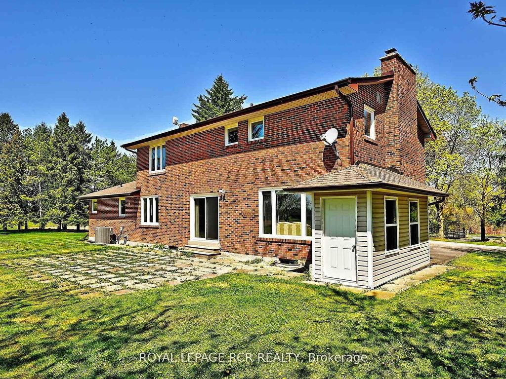









6215


17th

Side Road,
King,







ON
L0G 1T0

