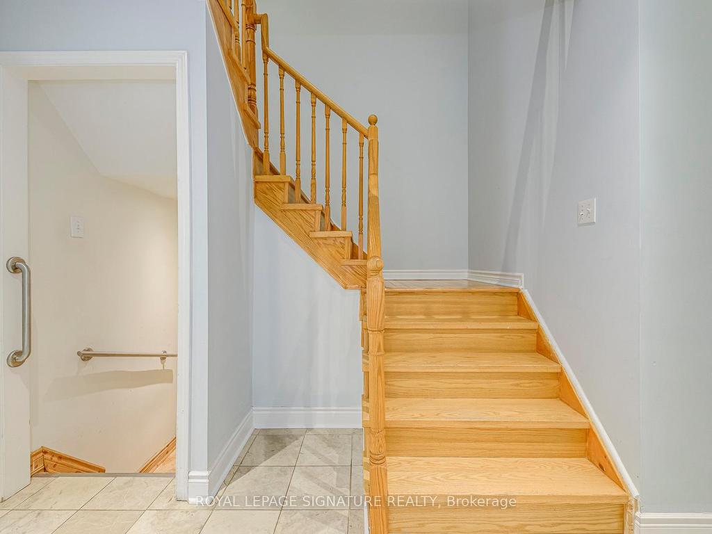 









5659


Glen Erin

Drive, 71,
Mississauga,




ON
L5M 5P2

