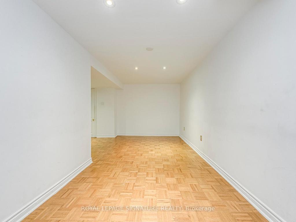 









5659


Glen Erin

Drive, 71,
Mississauga,




ON
L5M 5P2

