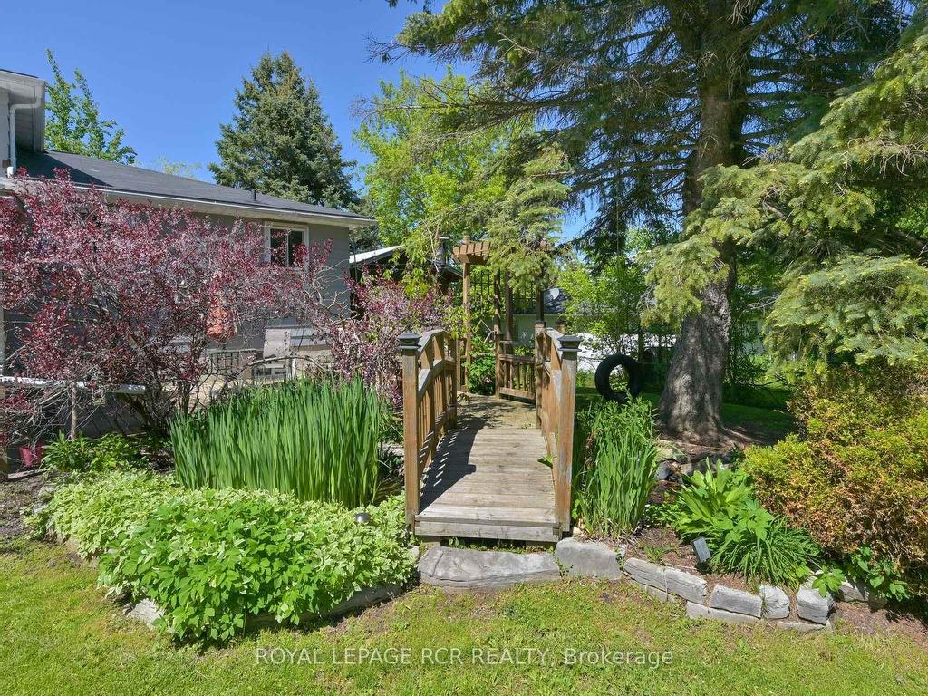 









17


Jamieson

Drive,
Adjala-Tosorontio,




ON
L0N 1R0

