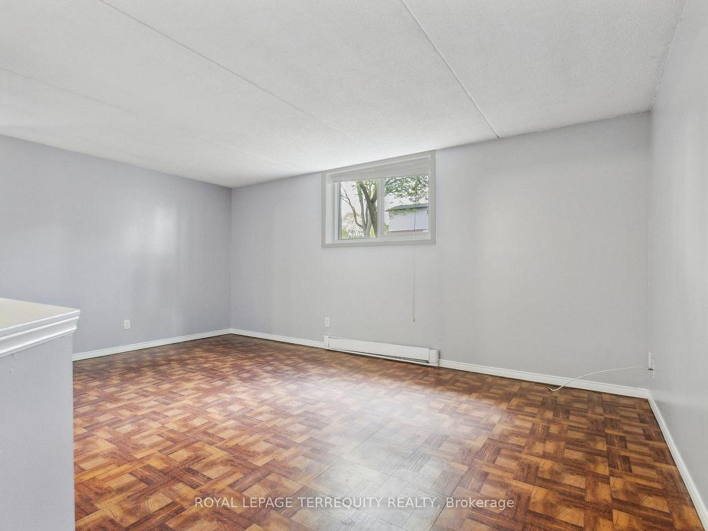 









321


Northlake

Drive, 1,
Waterloo,




ON
N2V 1Z1

