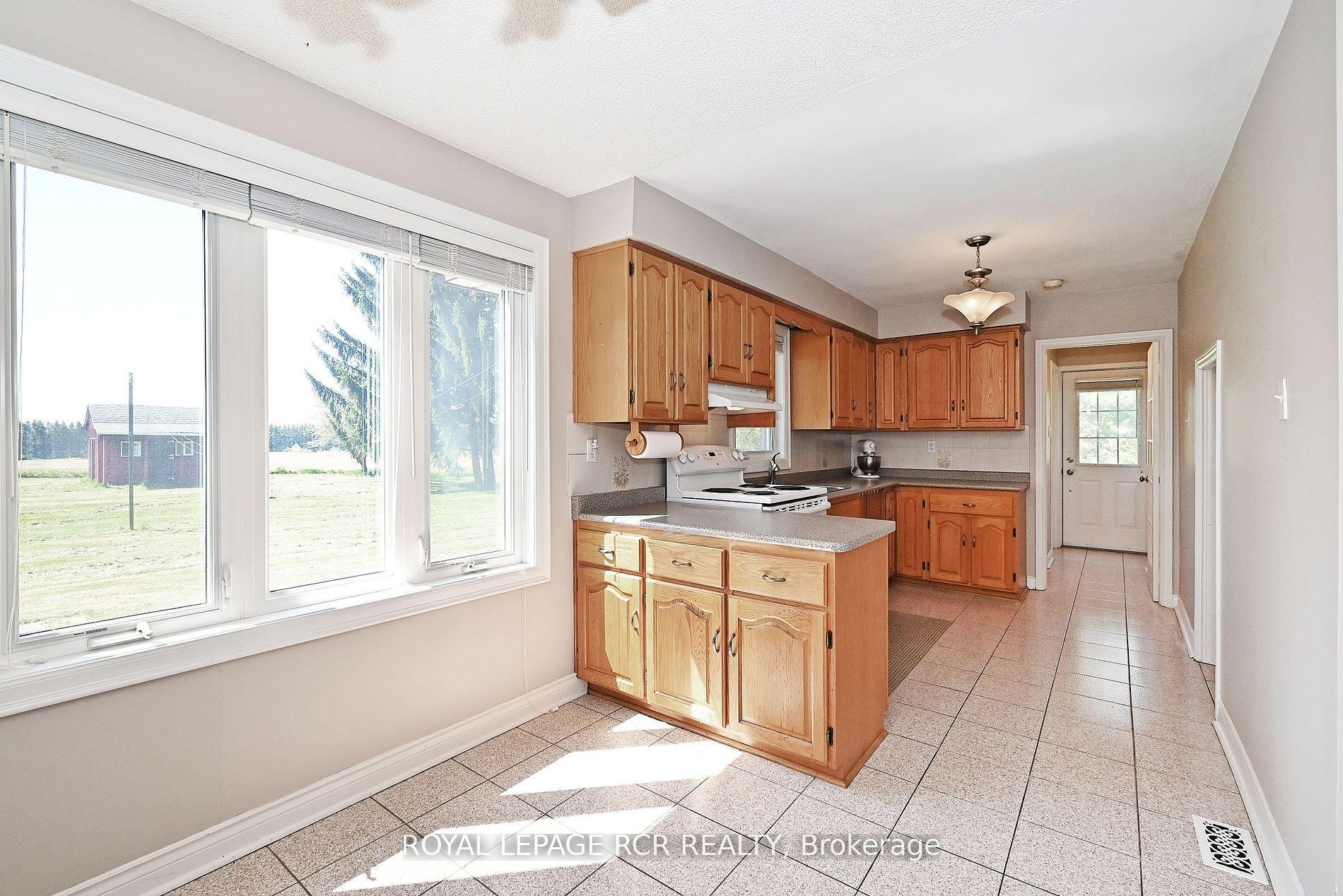 









6215


17th

Side Road,
King,




ON
L0G 1T0

