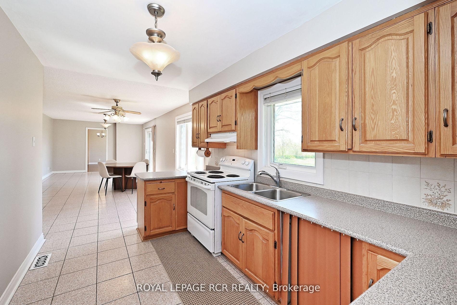 









6215


17th

Side Road,
King,




ON
L0G 1T0

