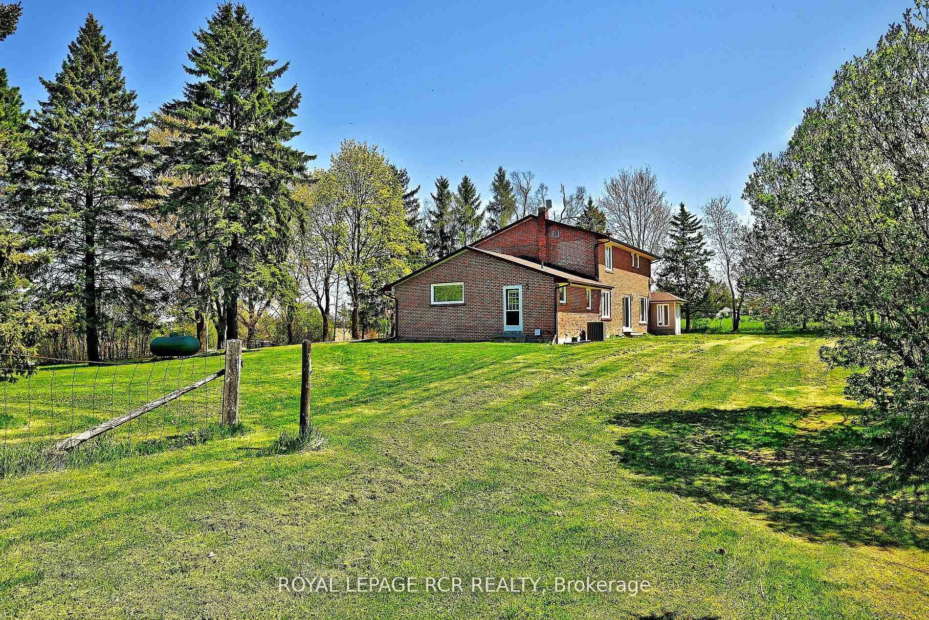 









6215


17th

Side Road,
King,




ON
L0G 1T0

