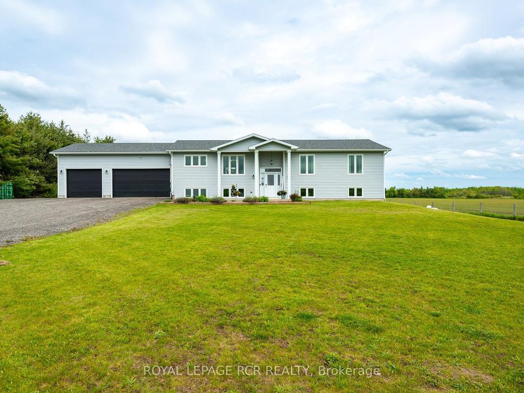 









384345


Sideroad 20

N/A,
Amaranth,




ON
L9W 3Z2

