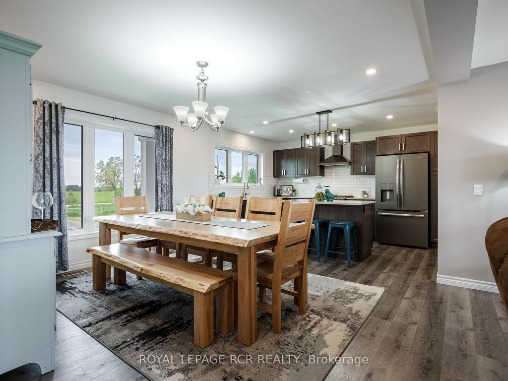 









384345


Sideroad 20

N/A,
Amaranth,




ON
L9W 3Z2

