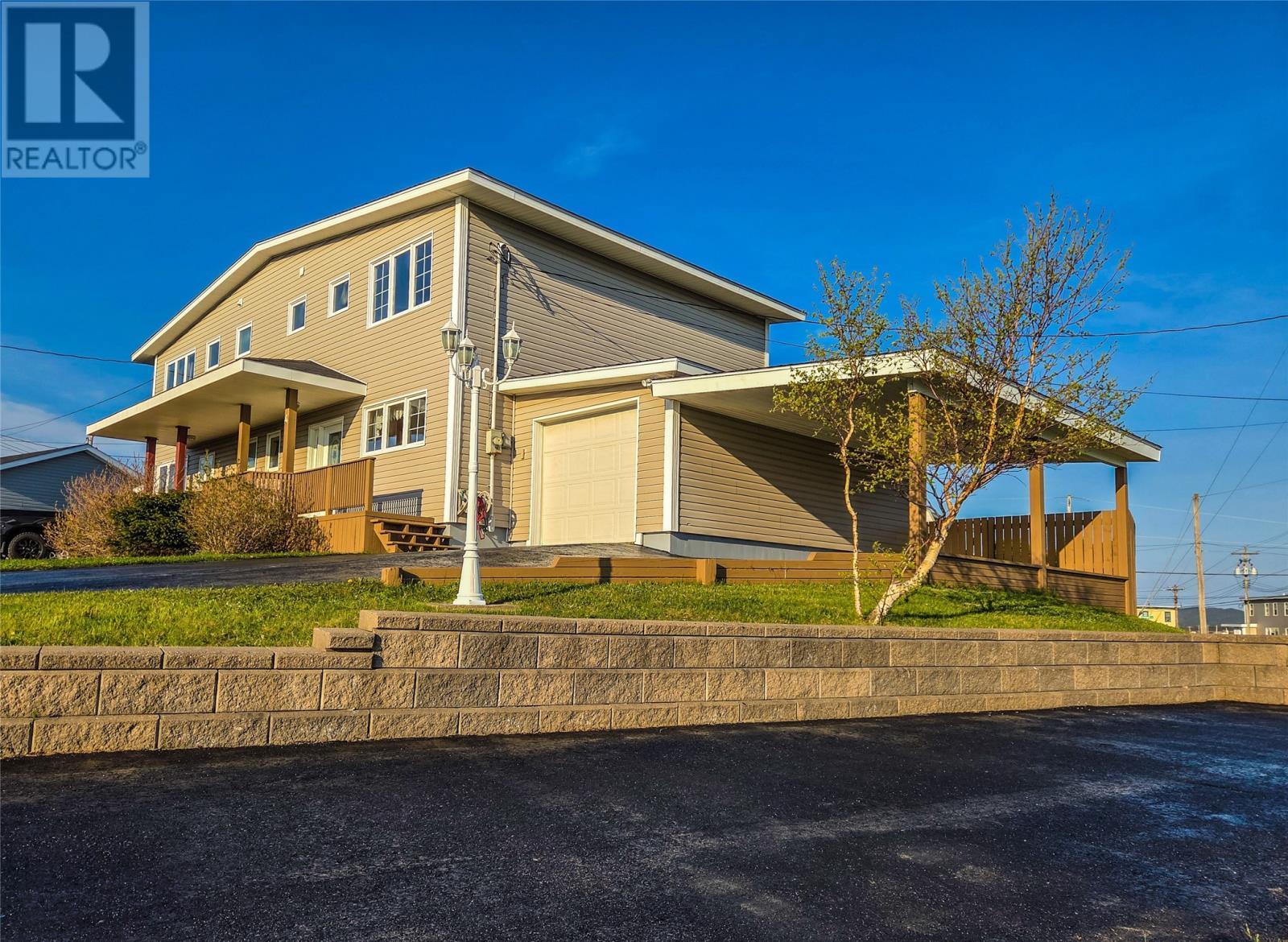 












4 Georgia Loop

,
Stephenville,




Newfoundland & Labrador
A2N2T9

