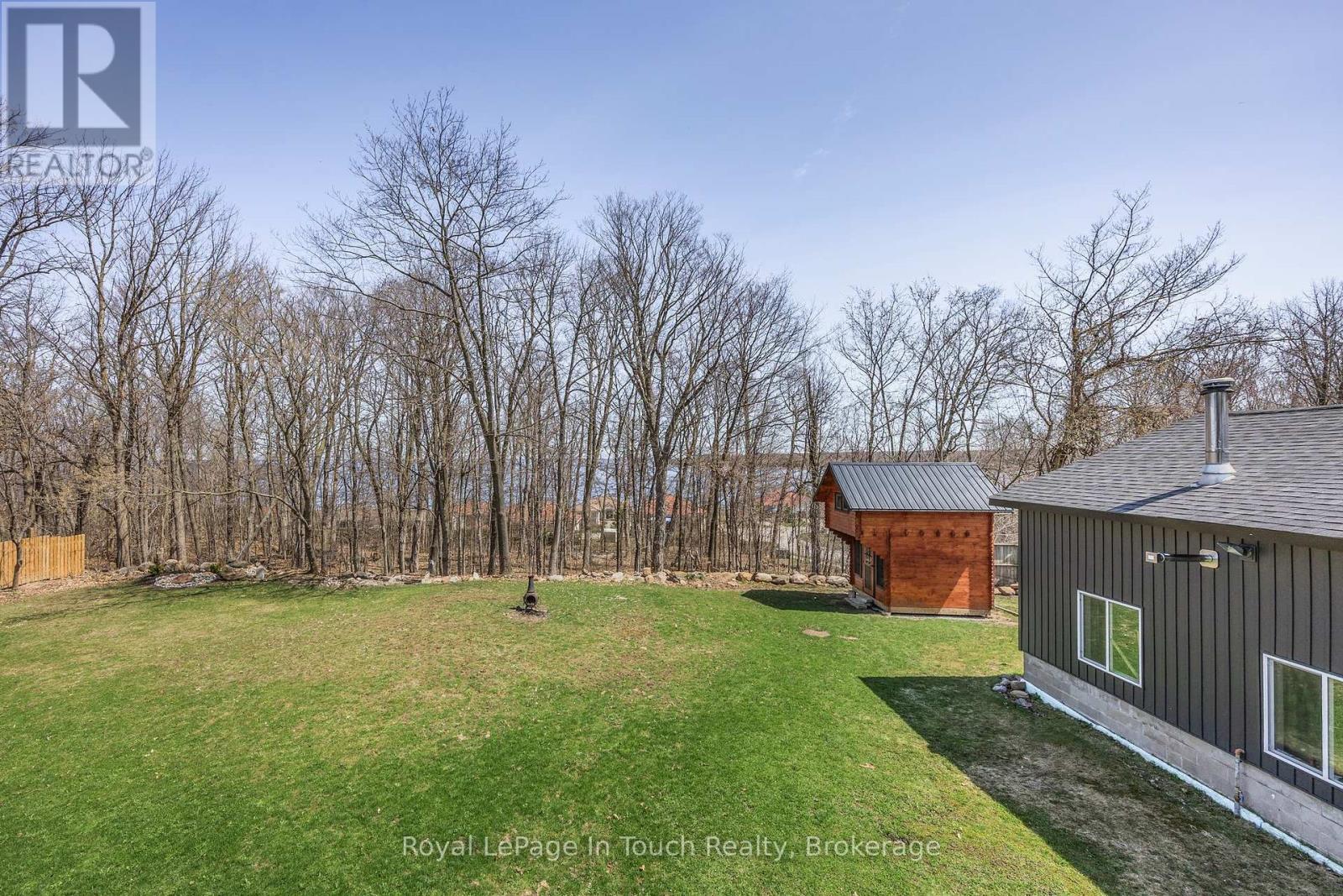 












381 OLIVE STREET

,
Midland,




Ontario
L4R2R4

