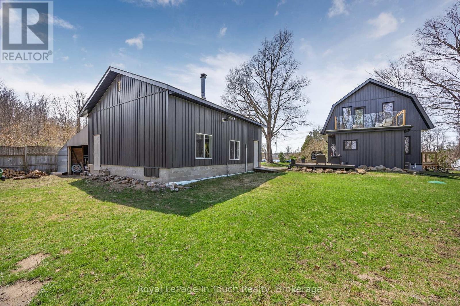 












381 OLIVE STREET

,
Midland,




Ontario
L4R2R4


