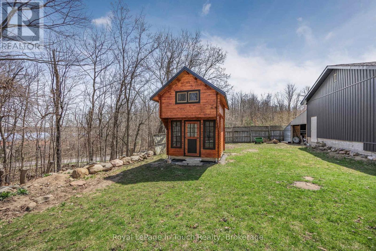 












381 OLIVE STREET

,
Midland,




Ontario
L4R2R4

