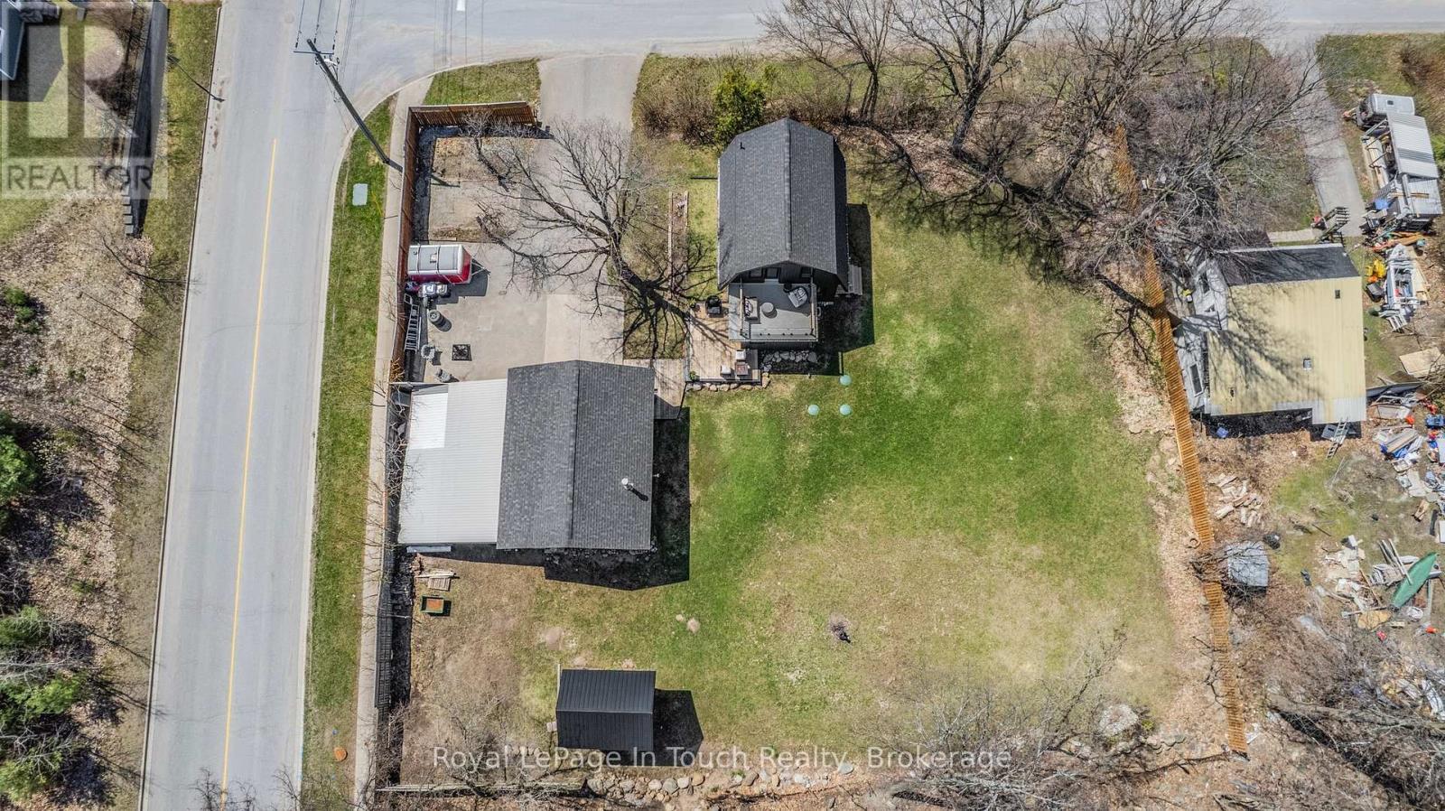












381 OLIVE STREET

,
Midland,




Ontario
L4R2R4

