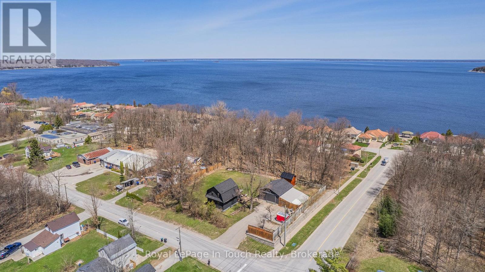 












381 OLIVE STREET

,
Midland,




Ontario
L4R2R4

