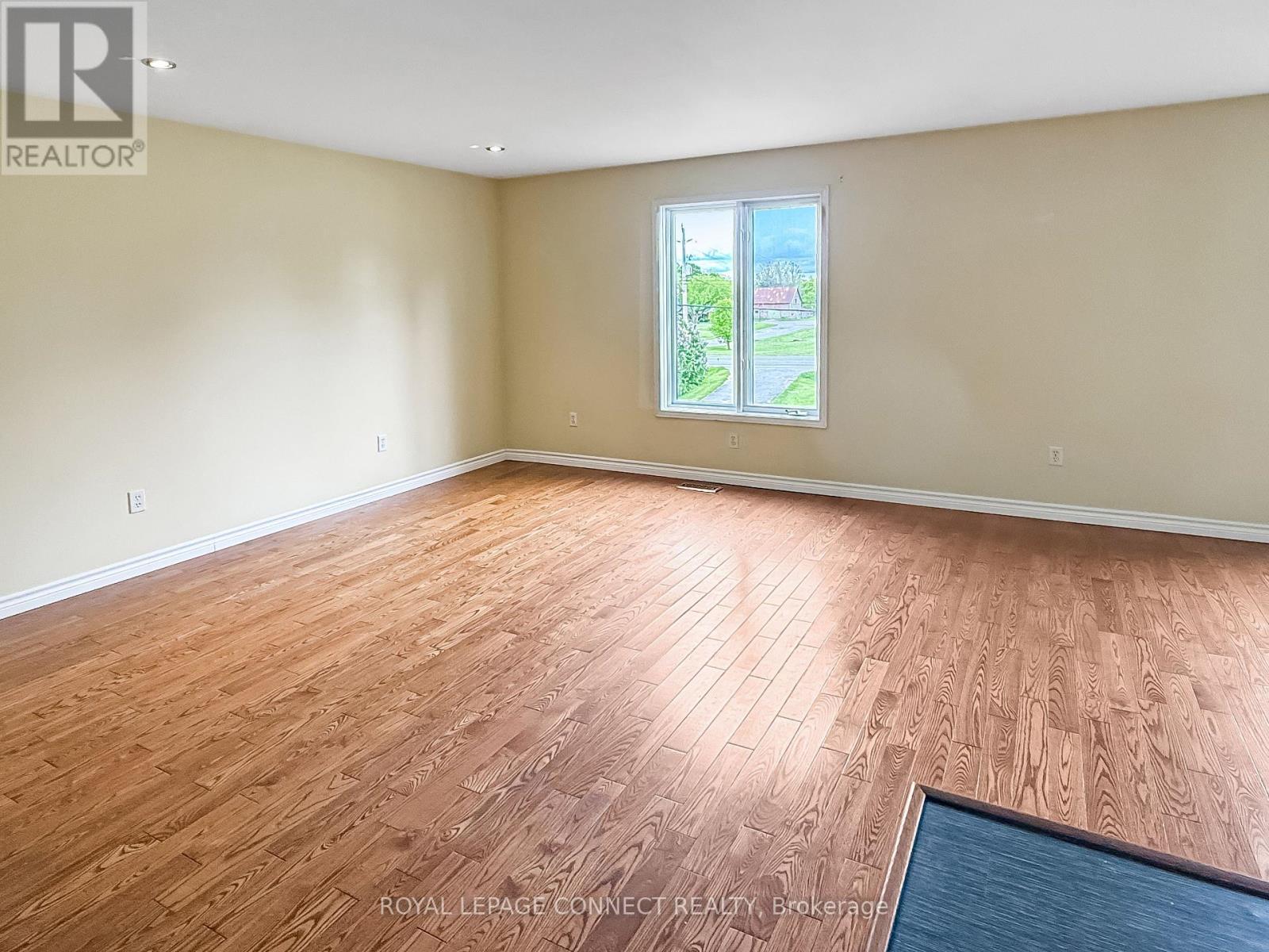 












691 ADDINGTON STREET

,
Stone Mills,




Ontario
K0K3G0


