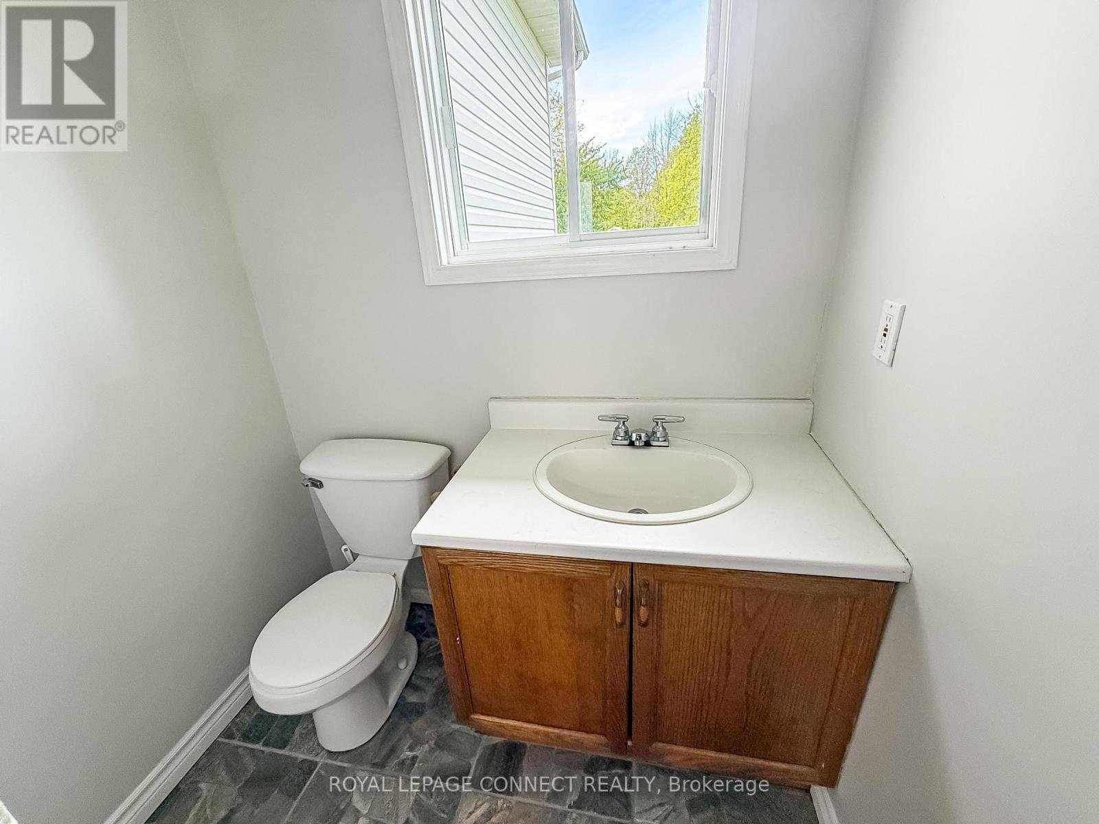 












691 ADDINGTON STREET

,
Stone Mills,




Ontario
K0K3G0

