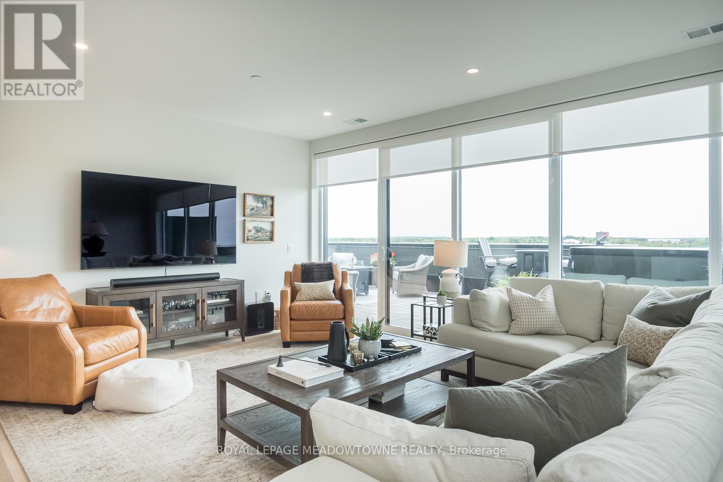 












1301 - 71 WYNDHAM STREET S

,
Guelph,




Ontario
N1E5R3

