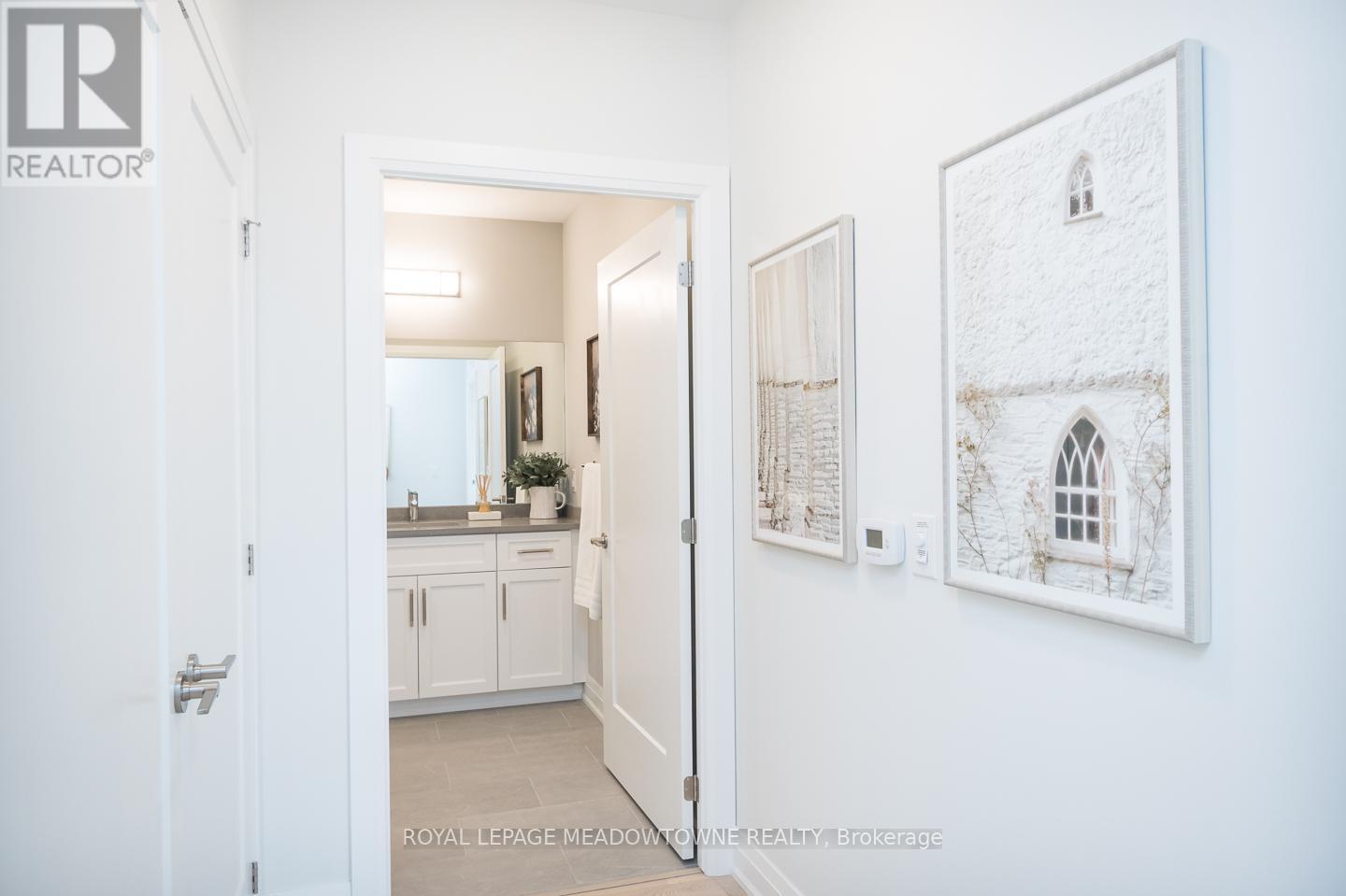 












1301 - 71 WYNDHAM STREET S

,
Guelph,




Ontario
N1E5R3

