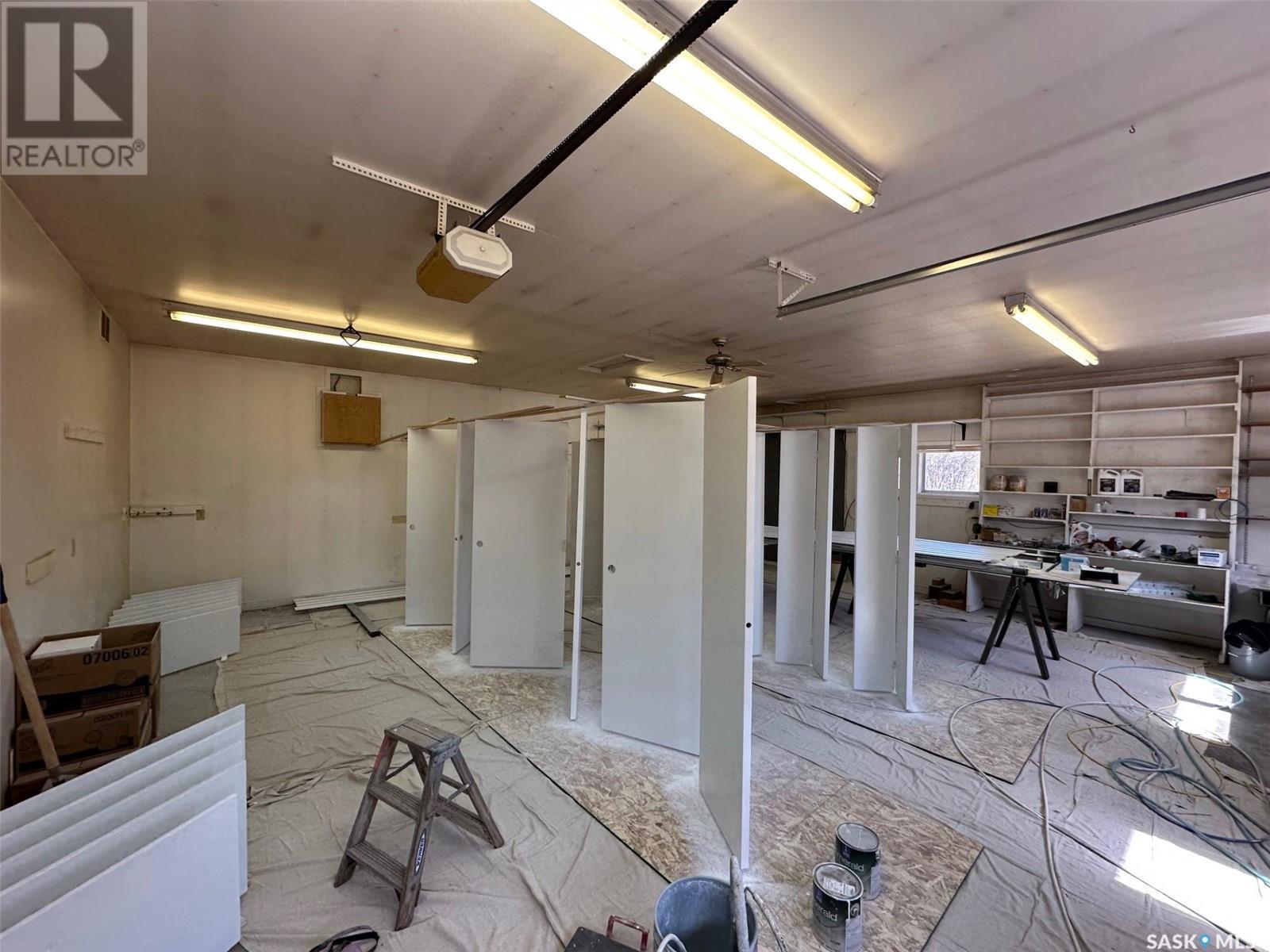 












107 1st AVENUE W

,
Gravelbourg,




Saskatchewan
S0H1X0

