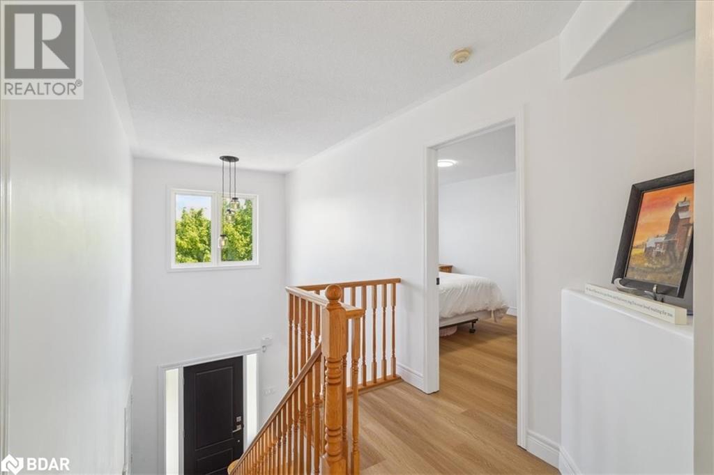 












2380 PATHFINDER Drive

,
Burlington,




Ontario
L7L6N8

