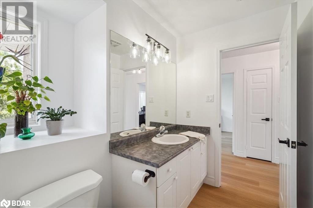 












2380 PATHFINDER Drive

,
Burlington,




Ontario
L7L6N8

